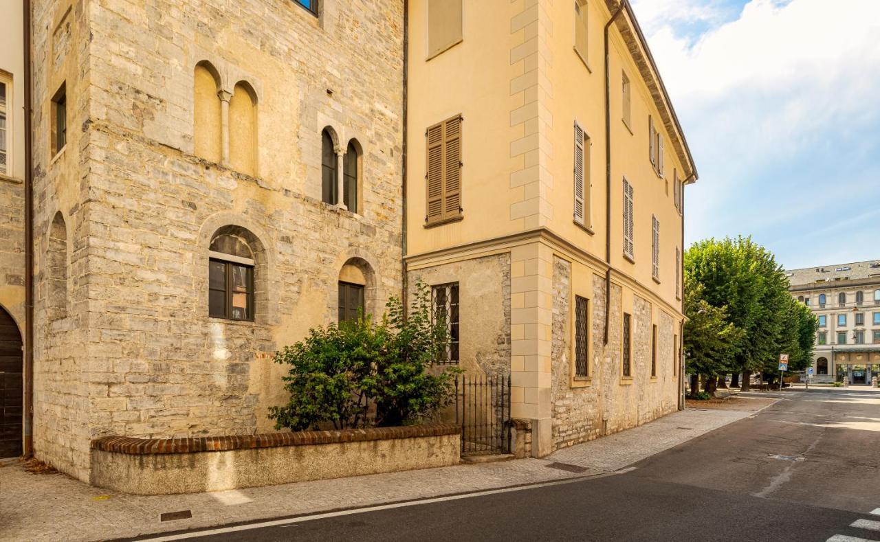 Palazzo Odescalchi Διαμέρισμα Όπως Εξωτερικό φωτογραφία